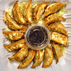 Best Crispy Vegetable Gyoza(16) 素菜炸饺 in Roseville, CA