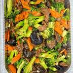 Best Beef with Broccoli and Black Mushrooms 冬菇芥兰牛 in Roseville, CA