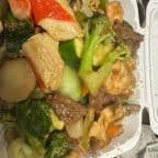 Best Happy Family 全家福 in Roseville, CA