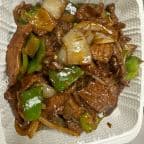 Best Shaking Beef Sizzling Plate 铁板牛 in Roseville, CA